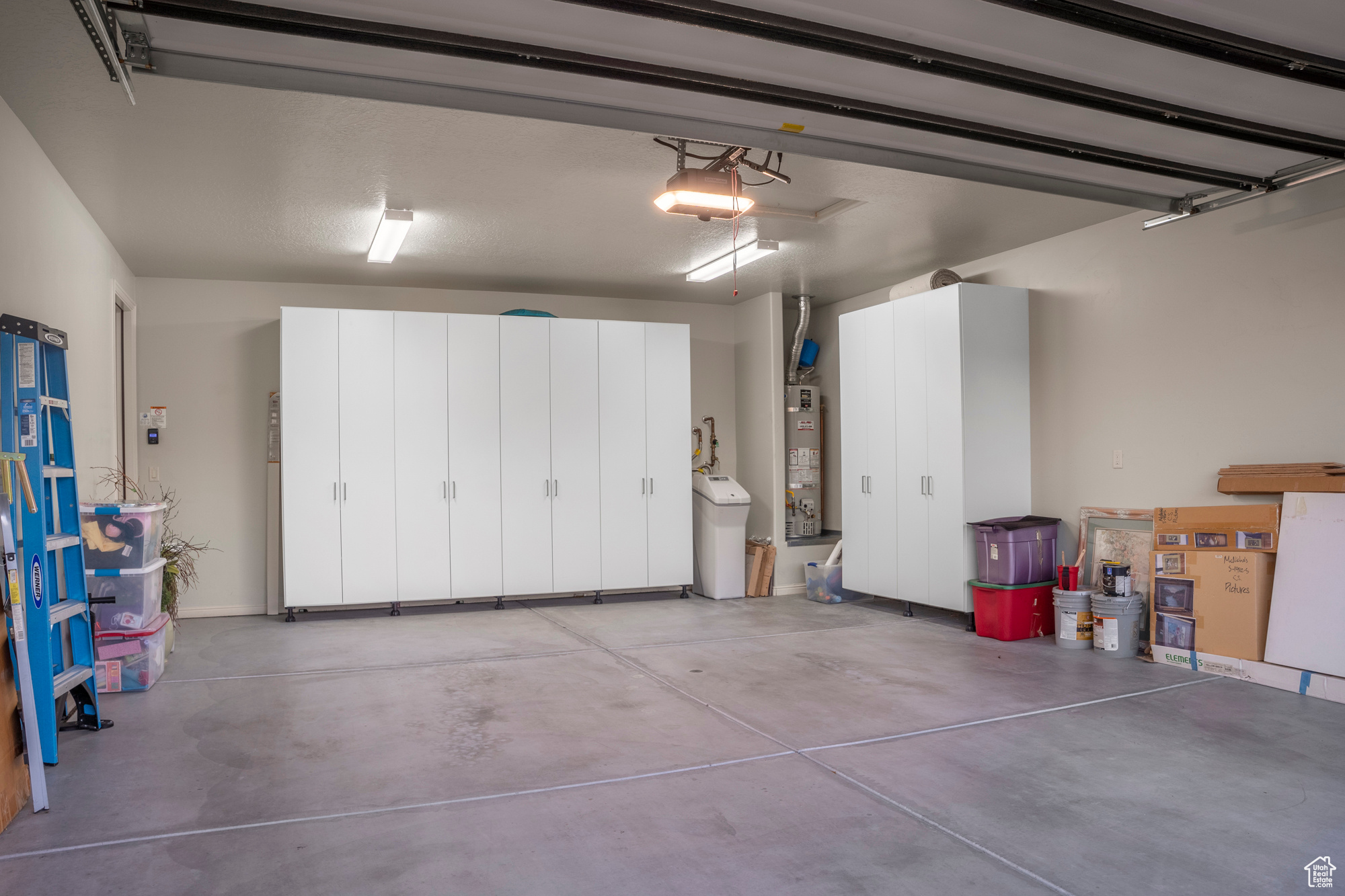 RIVERSIDE CLIFFS SUBDIVISION PH 2 - Residential