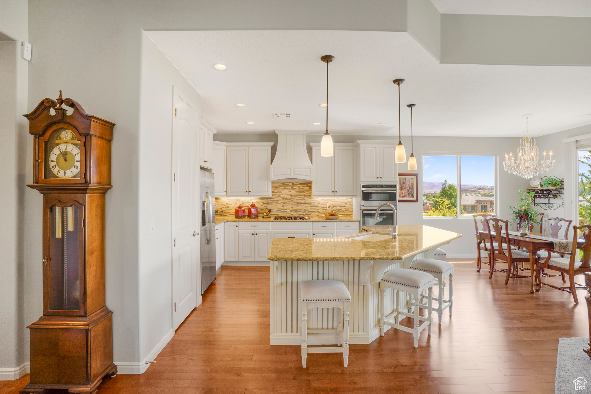 RIVERSIDE CLIFFS SUBDIVISION PH 2 - Residential