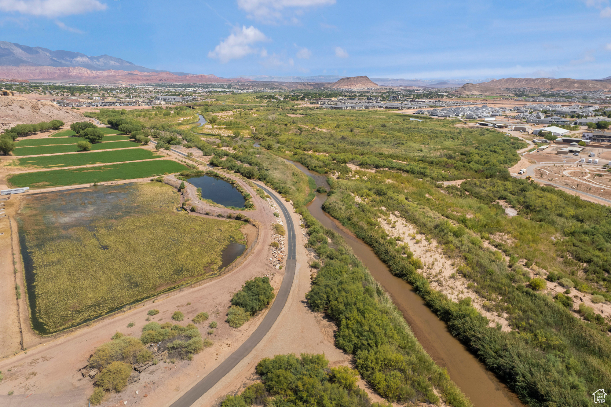 RIVERSIDE CLIFFS SUBDIVISION PH 2 - Residential