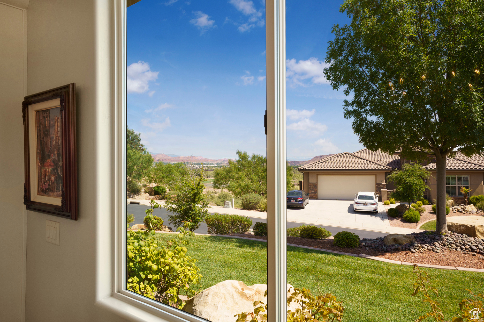 RIVERSIDE CLIFFS SUBDIVISION PH 2 - Residential