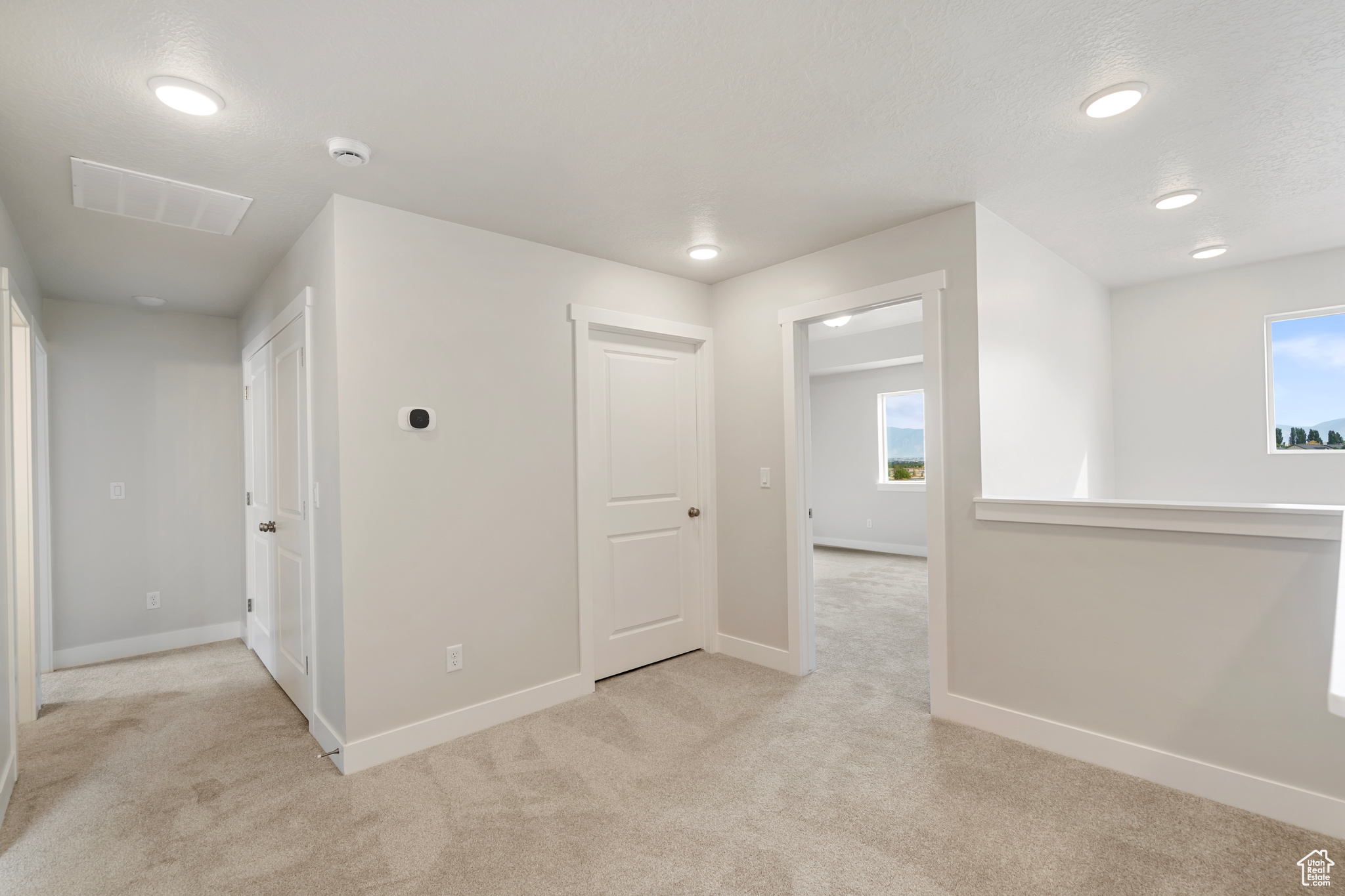 APPLE HOLLOW AT THE ORCHARDS - Residential