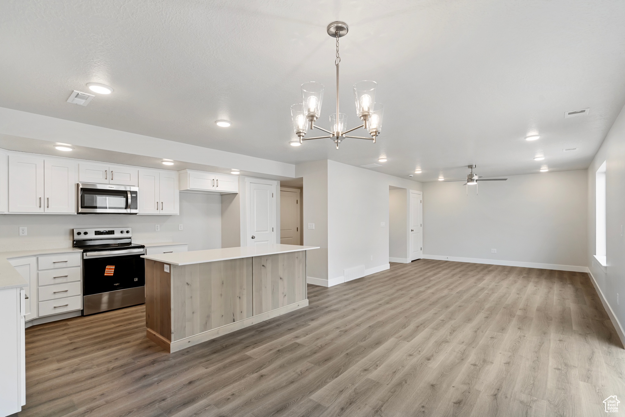 APPLE HOLLOW AT THE ORCHARDS - Residential