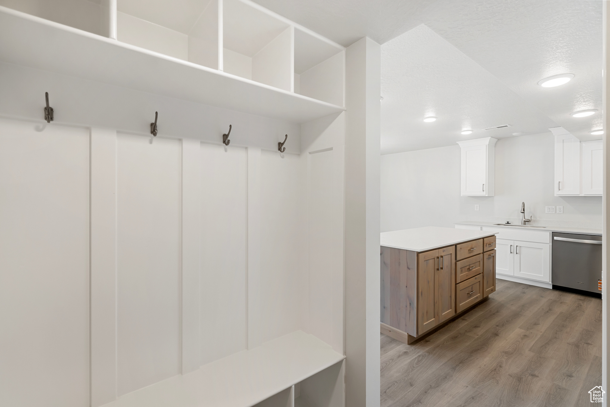 APPLE HOLLOW AT THE ORCHARDS - Residential