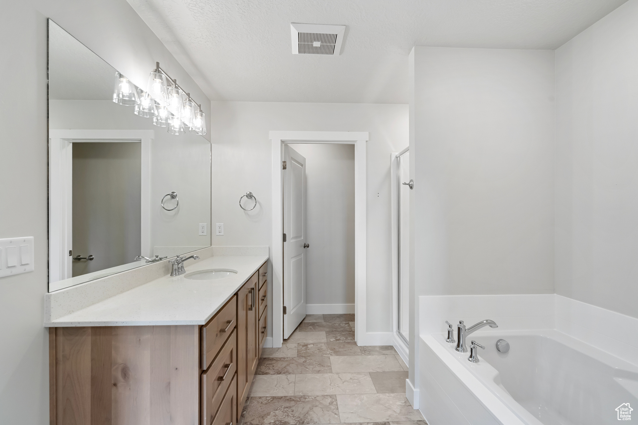 APPLE HOLLOW AT THE ORCHARDS - Residential