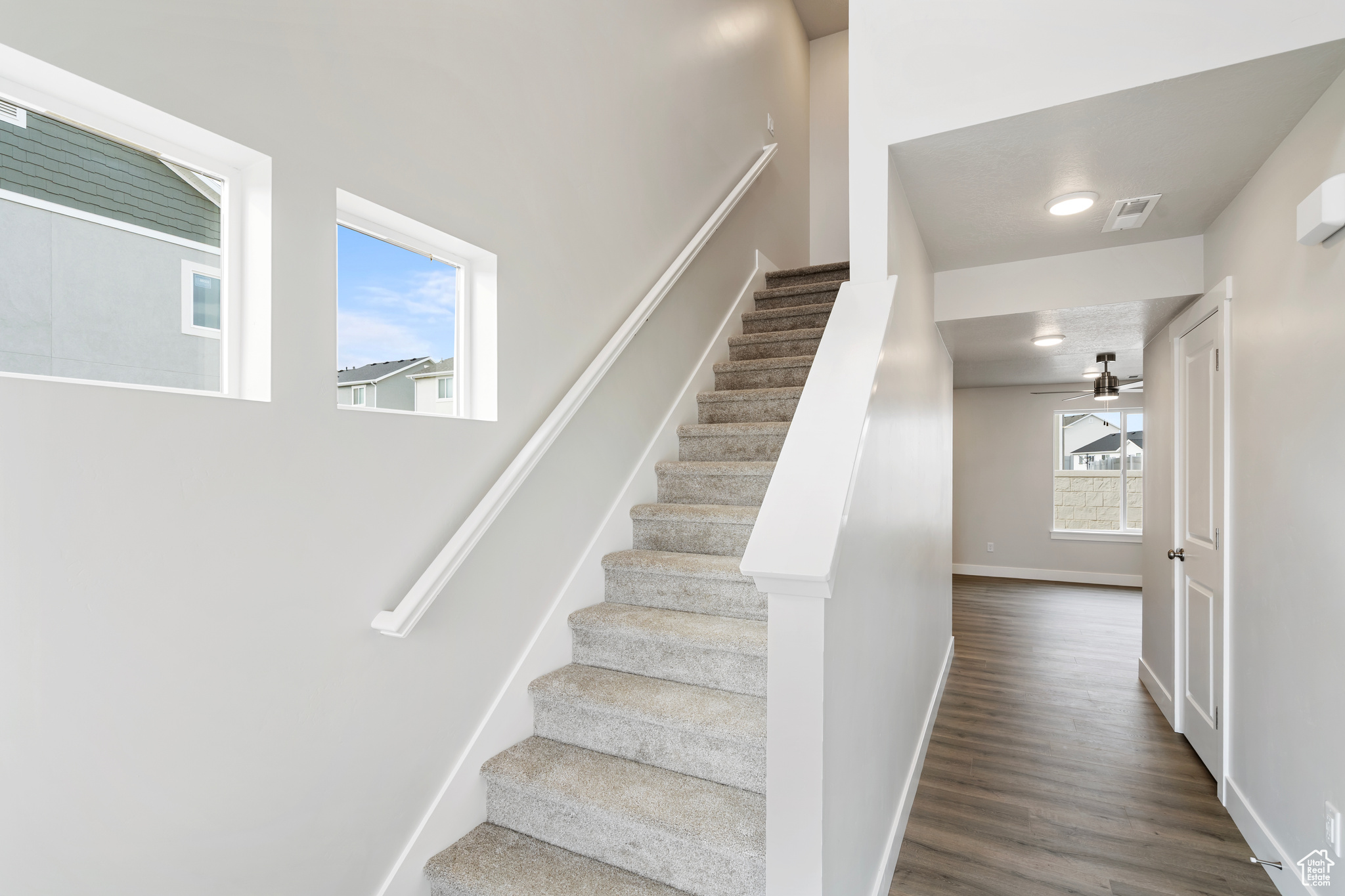 APPLE HOLLOW AT THE ORCHARDS - Residential