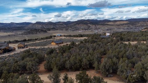 Vacant Land For Sale - 23 White Cliffs Dr #23<br/> Kane County, Orderville, UT 84758