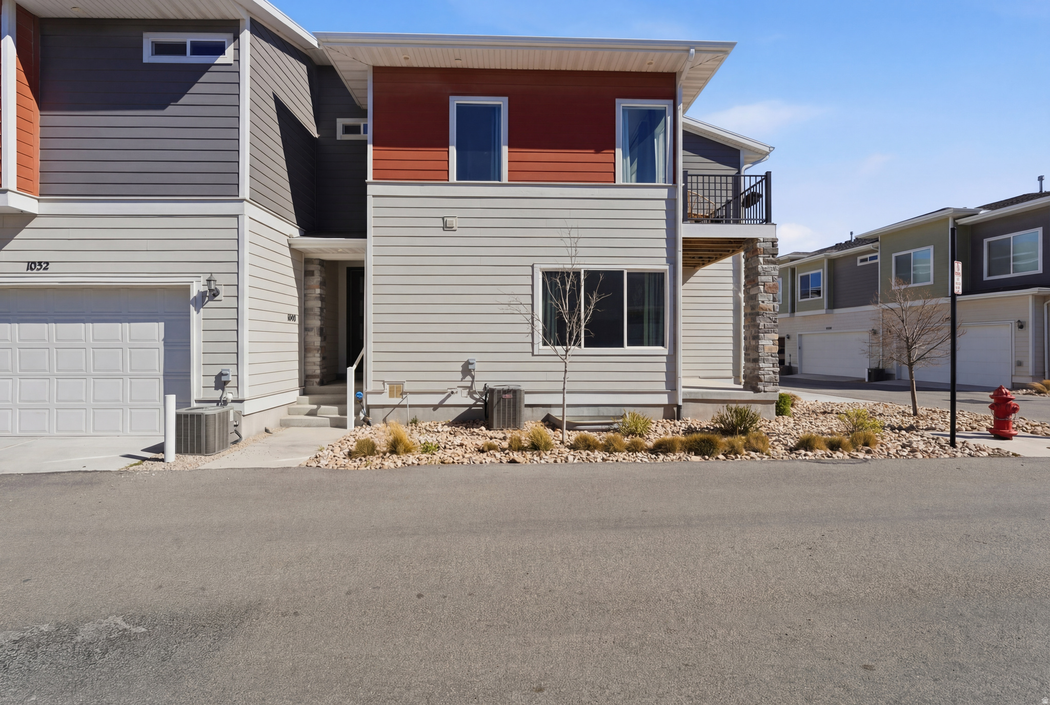 COBALT VILLAGE - Residential