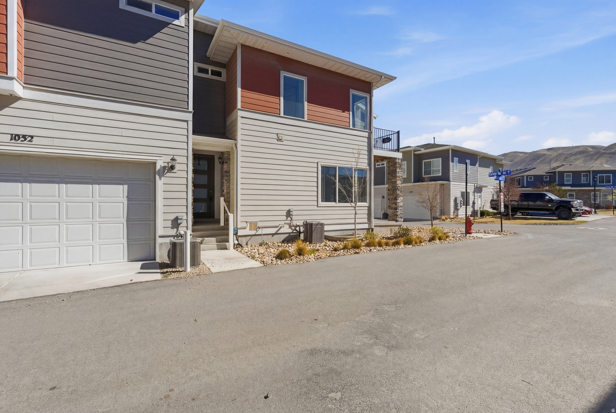 COBALT VILLAGE - Residential