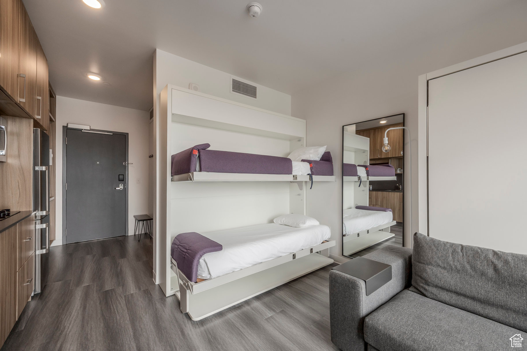 YOTELPAD CONDOMINIUMS - Residential