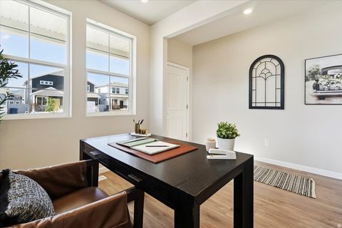 Tiny photo for 297 N ROUNDABOUT ST, Saratoga Springs, UT 84045 (MLS # 2150974)