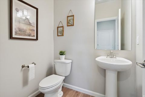 Tiny photo for 297 N ROUNDABOUT ST, Saratoga Springs, UT 84045 (MLS # 2150974)