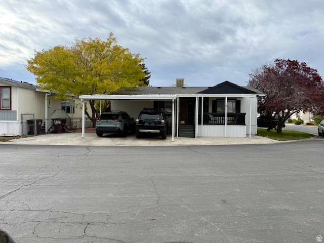 VILLA WEST MANUFACTURED HOME COMMUNITY - Residential