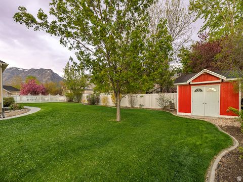Tiny photo for 341 W 600 N, Lindon, UT 84042 (MLS # 2147068)