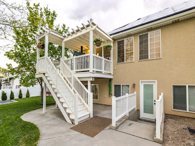 CAMBRIDGE FARMS - Residential