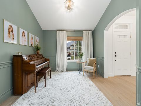 Tiny photo for 341 W 600 N, Lindon, UT 84042 (MLS # 2147068)