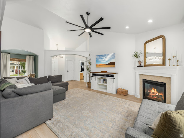 CAMBRIDGE FARMS - Residential