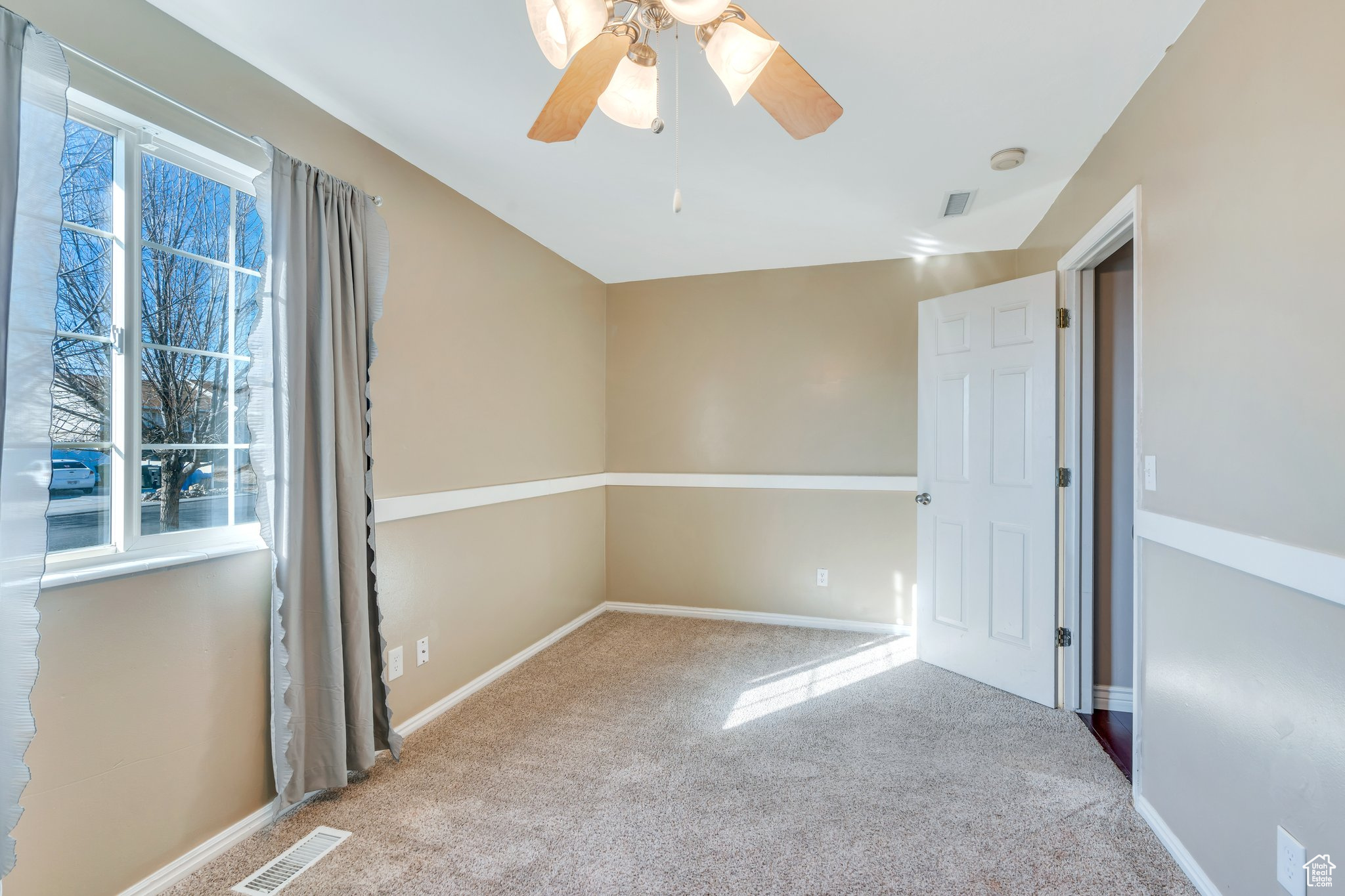 4706 W Lone View Ct, West Jordan, Utah image 16