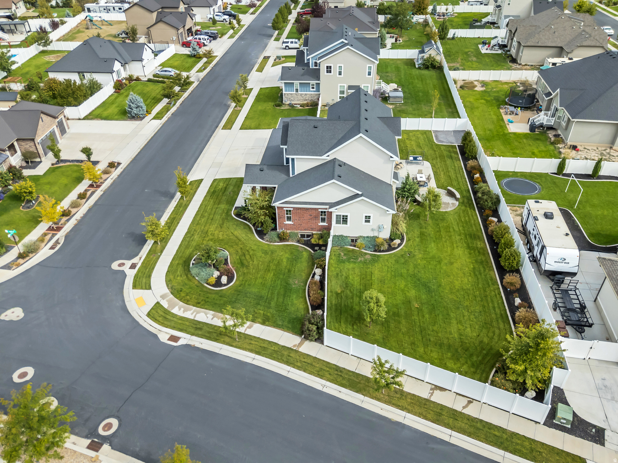 OVERLAND - Residential