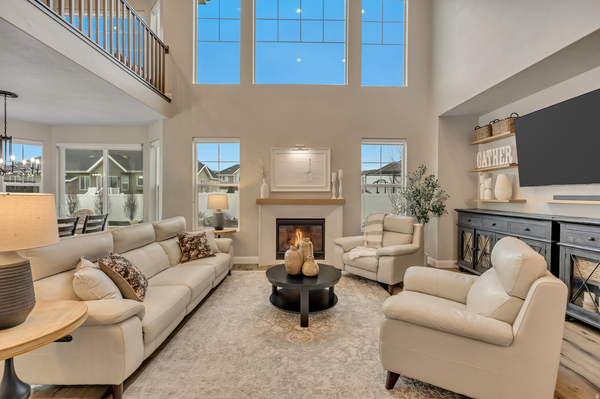 OVERLAND - Residential