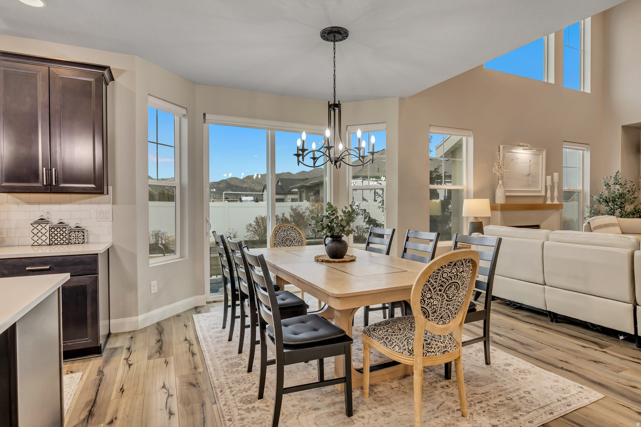 OVERLAND - Residential