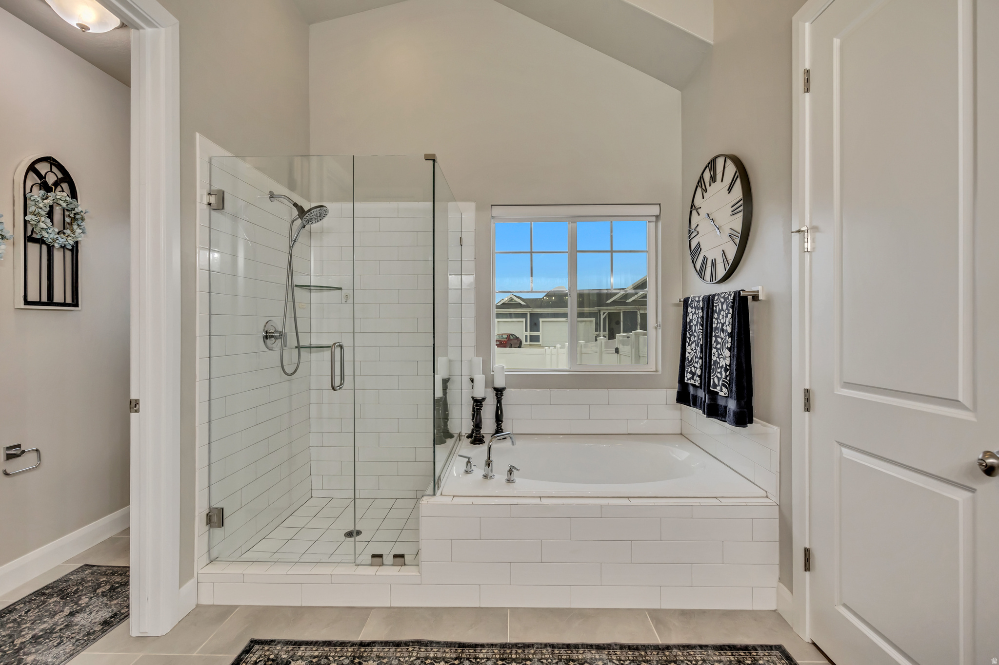 OVERLAND - Residential