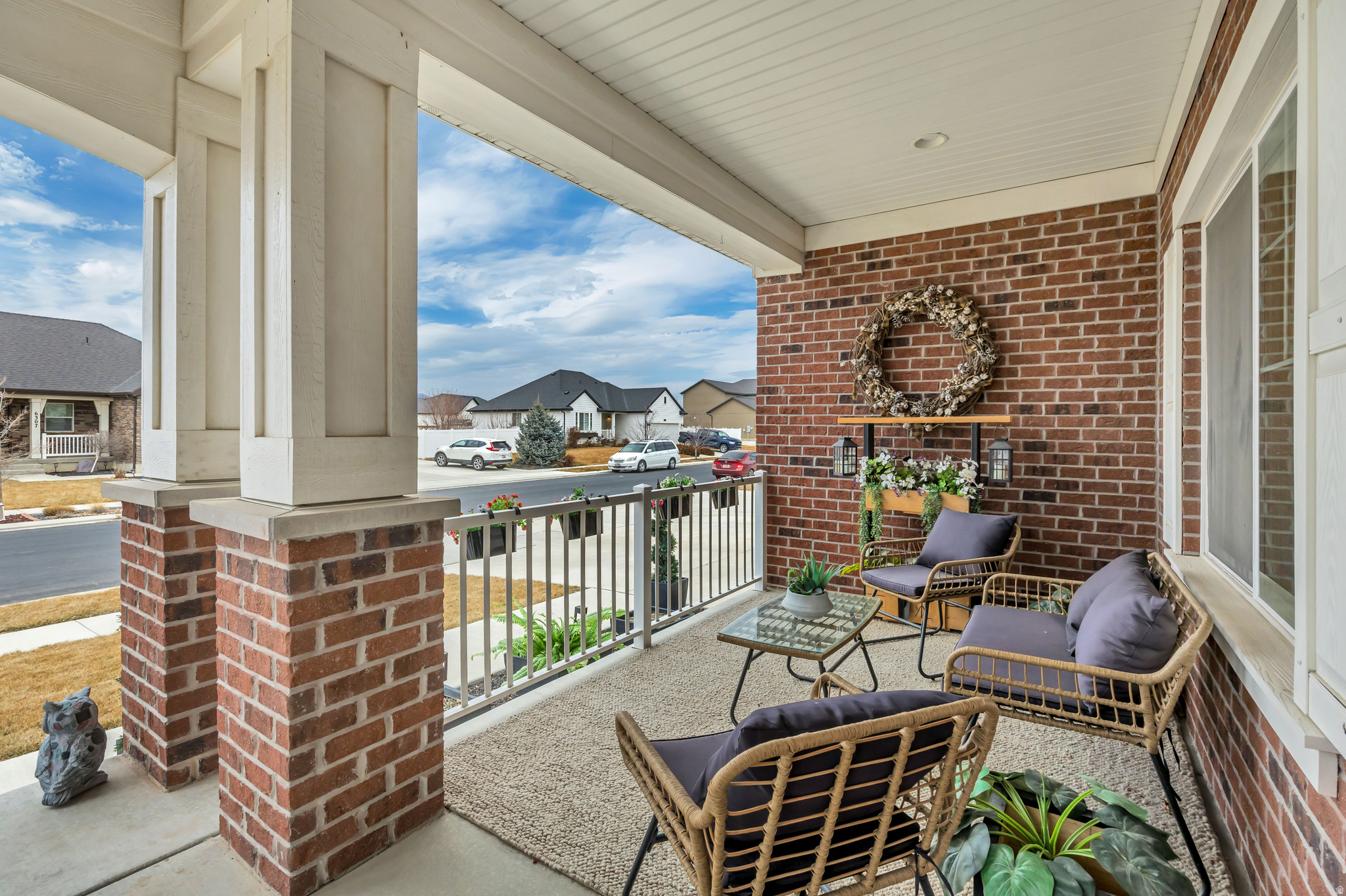 OVERLAND - Residential