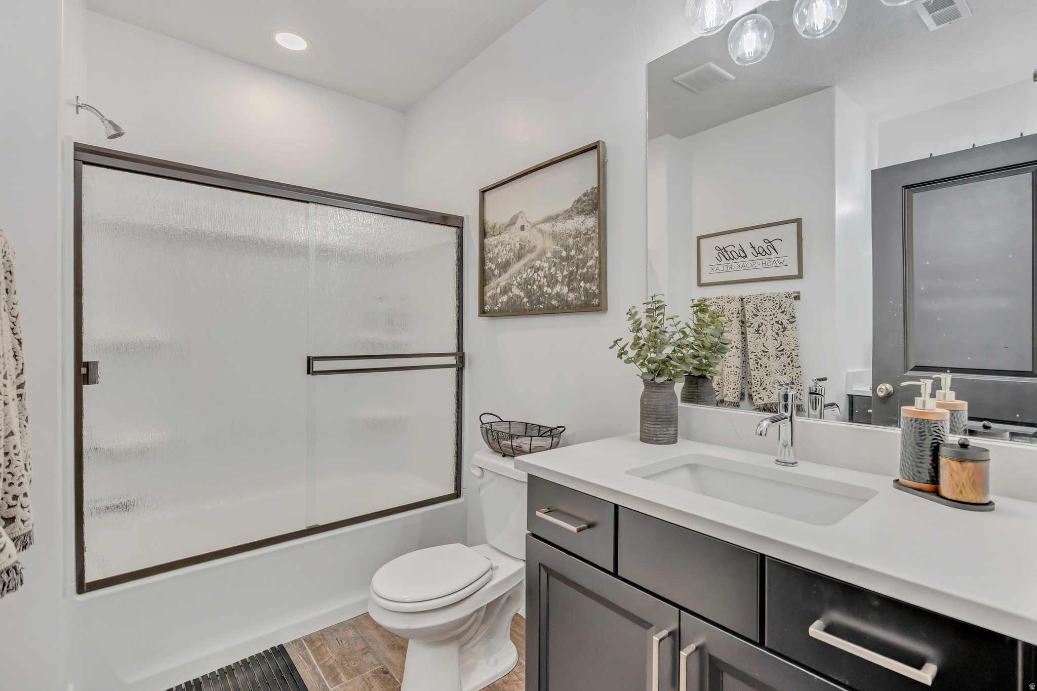 OVERLAND - Residential