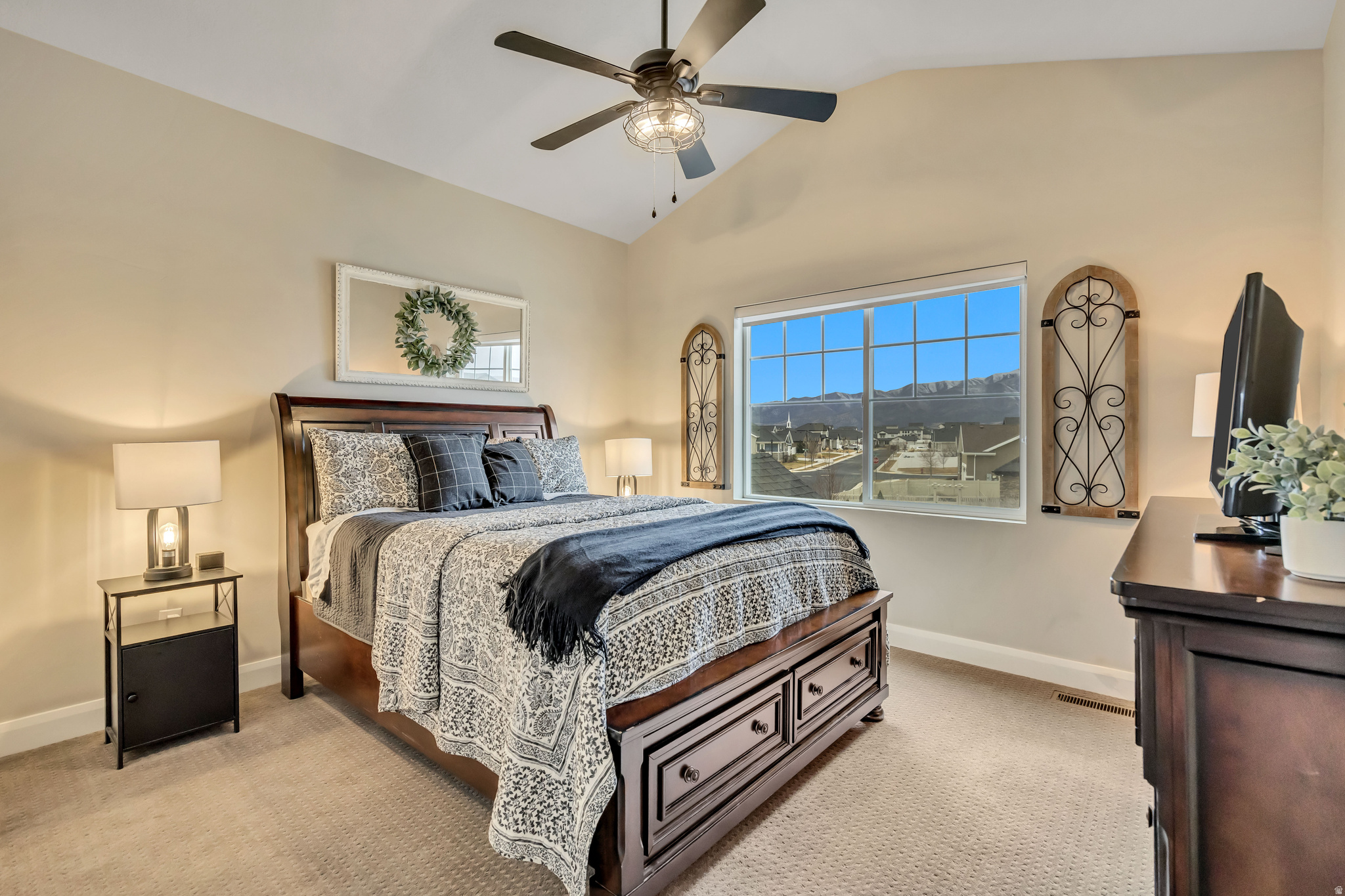 OVERLAND - Residential