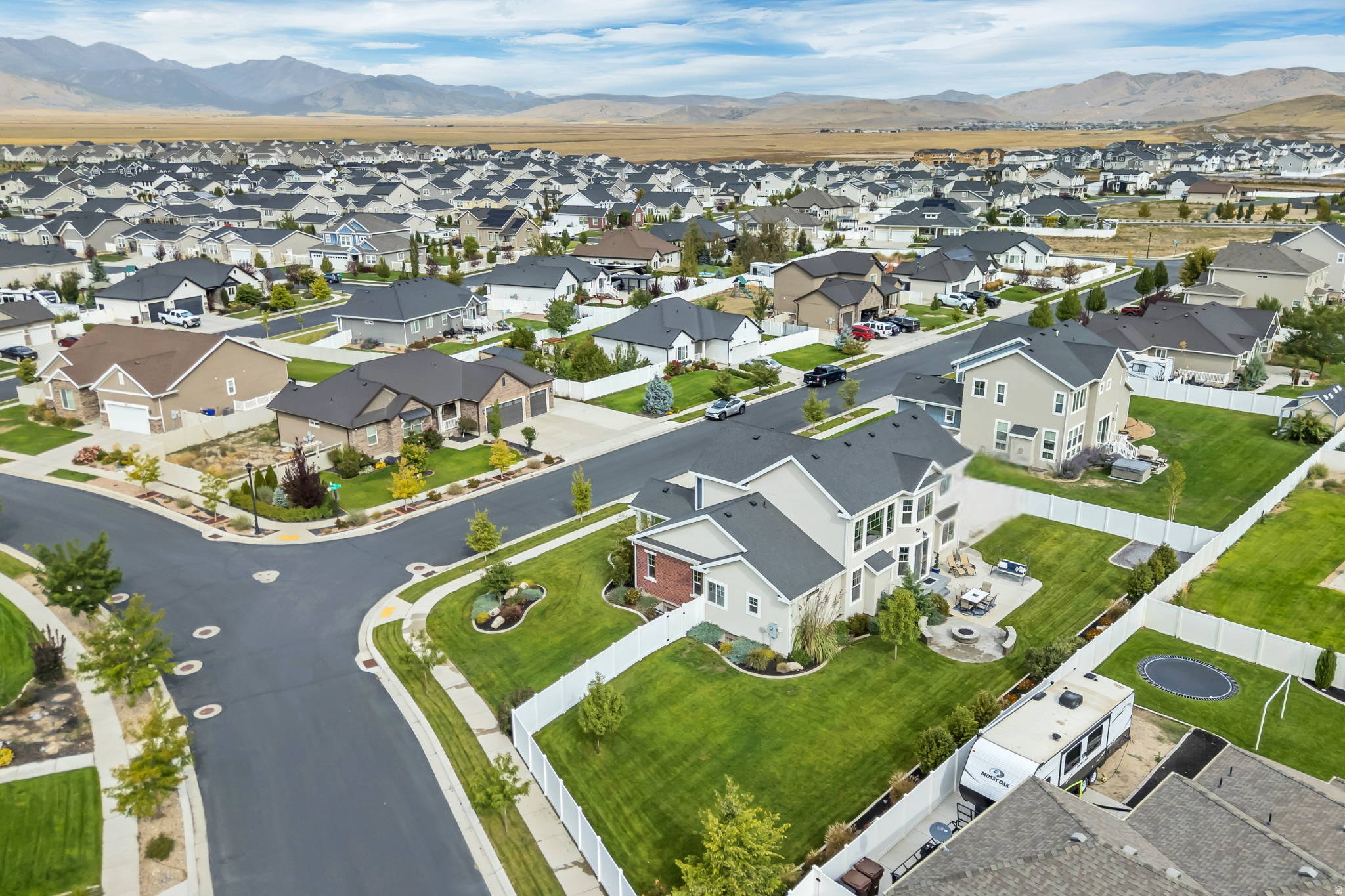 OVERLAND - Residential