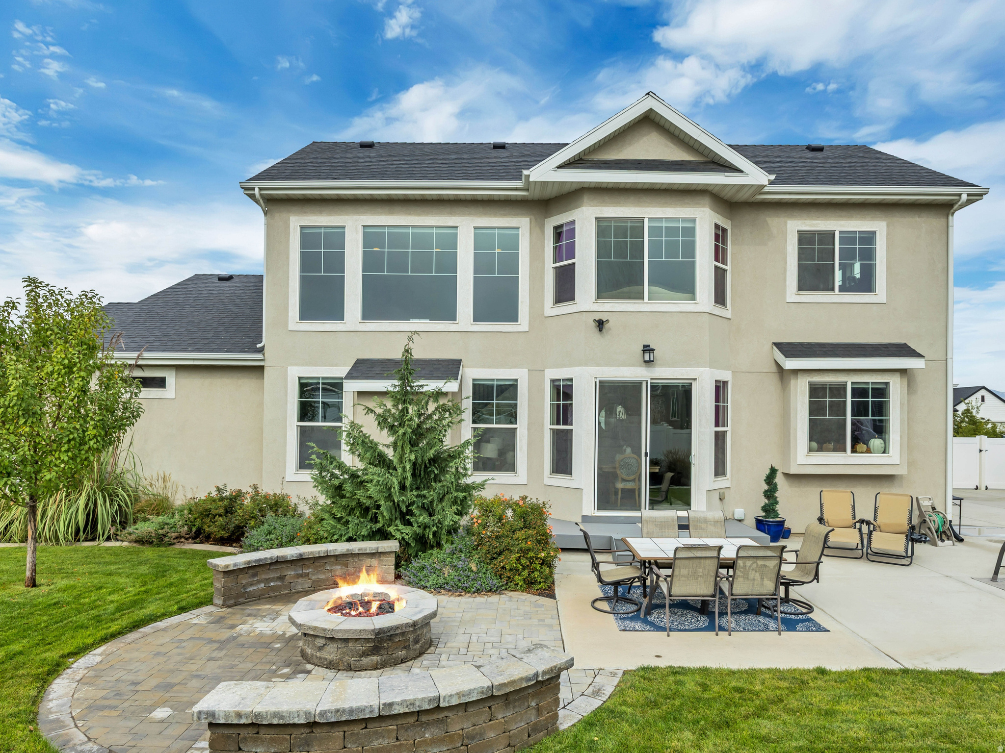 OVERLAND - Residential