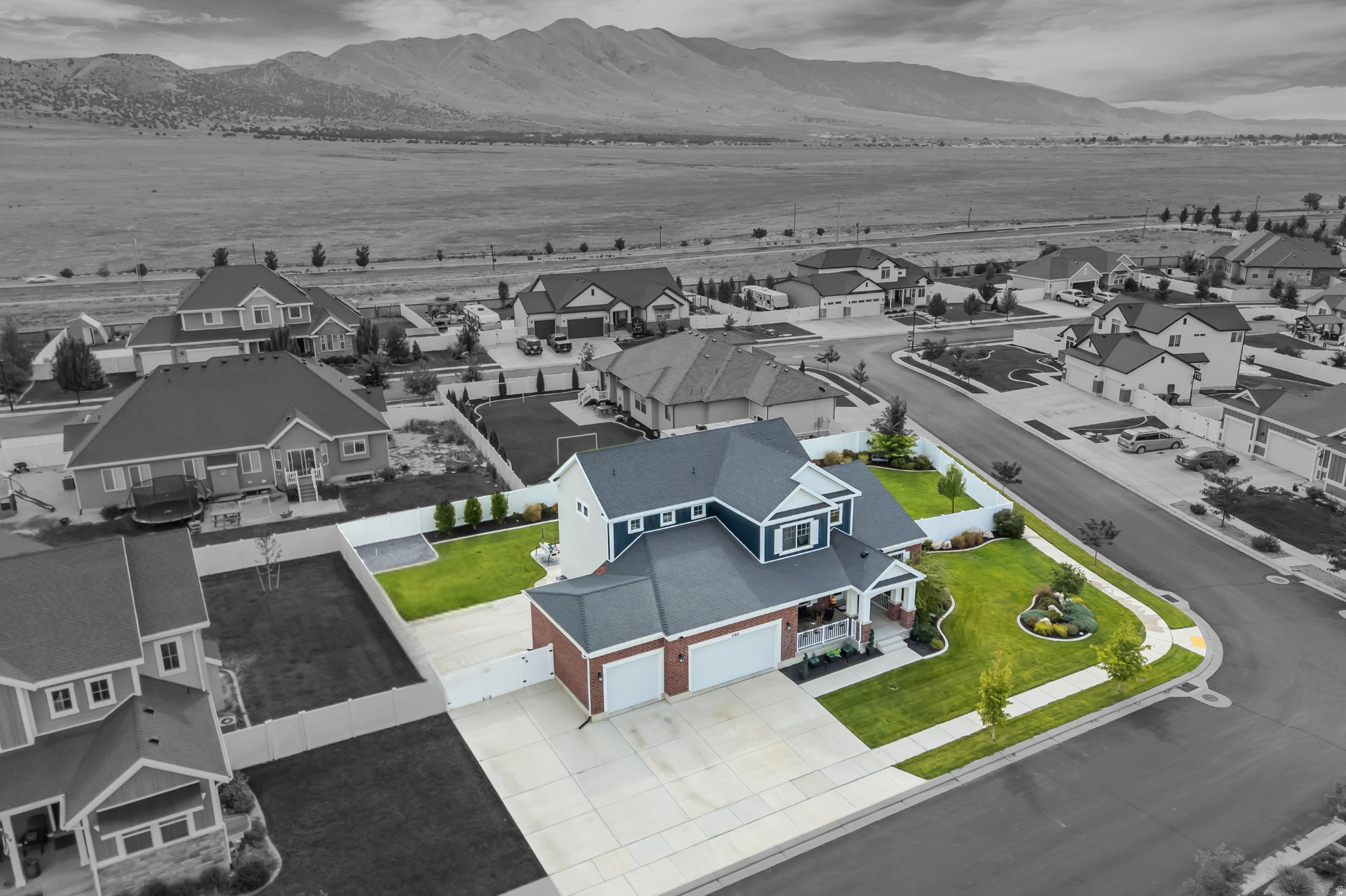 OVERLAND - Residential