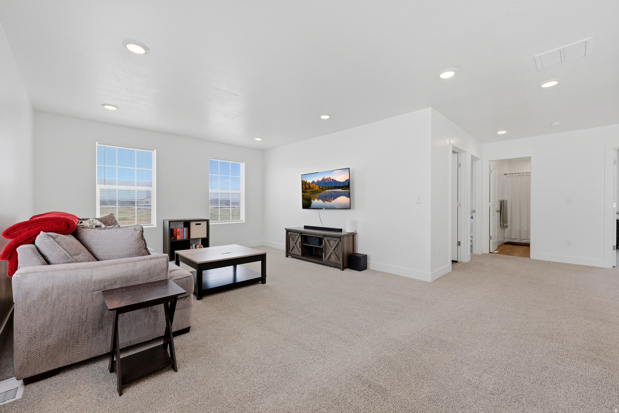 SHORELINE - Residential