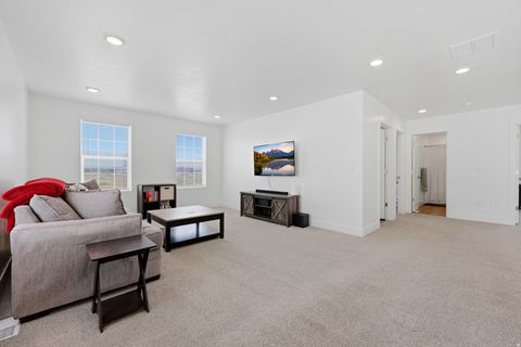 Tiny photo for 2978 S SHORELINE DR, Syracuse, UT 84075 (MLS # 2160406)