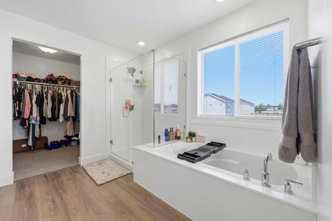 Tiny photo for 2978 S SHORELINE DR, Syracuse, UT 84075 (MLS # 2160406)