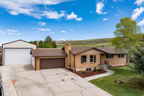 Homes For Sale - 205 S Settlers Dr<br/> Coalville, UT 84017