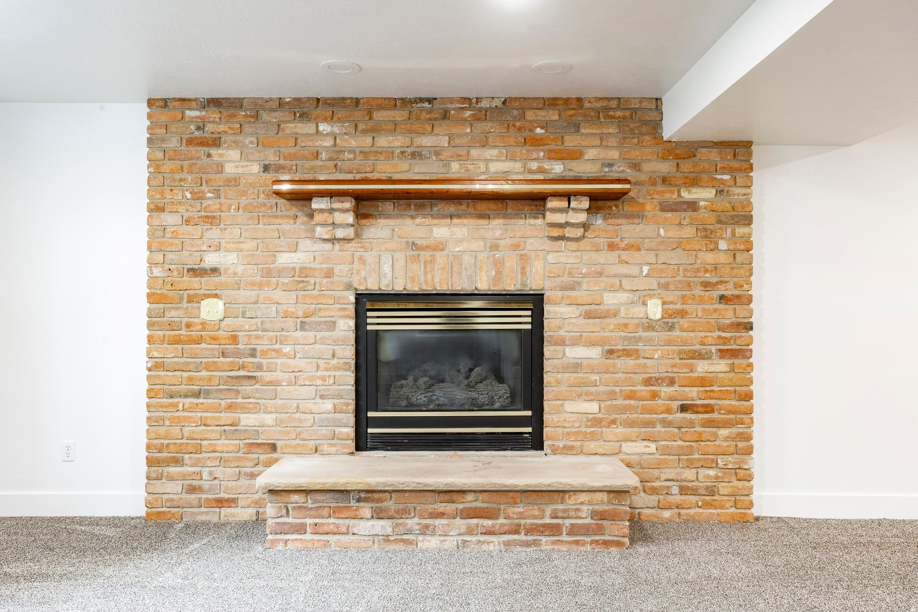 INDIAN HILLS - Residential