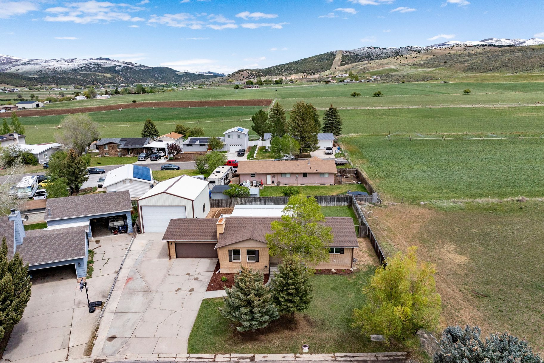 INDIAN HILLS - Residential