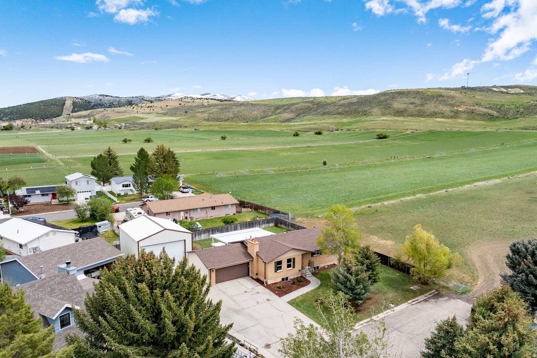 INDIAN HILLS - Residential