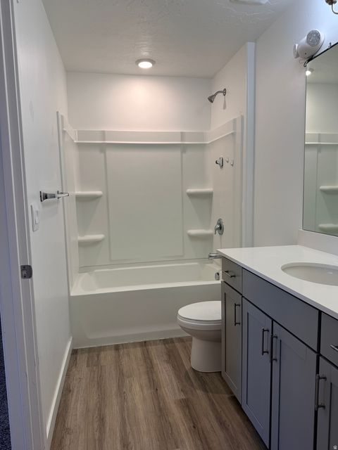 Tiny photo for 1002 W FOX AVE, Santaquin, UT 84655 (MLS # 2146147)