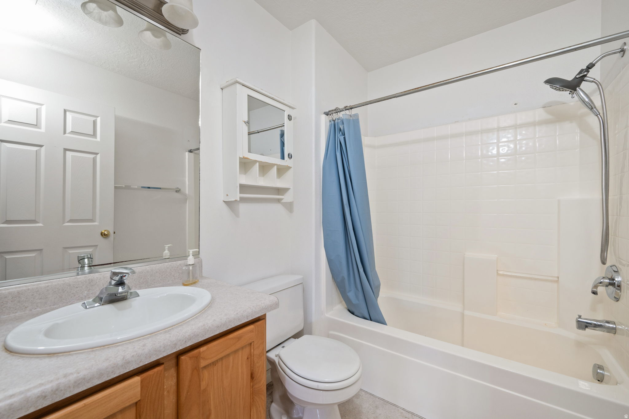 CANTERWOOD EST 2 - Residential