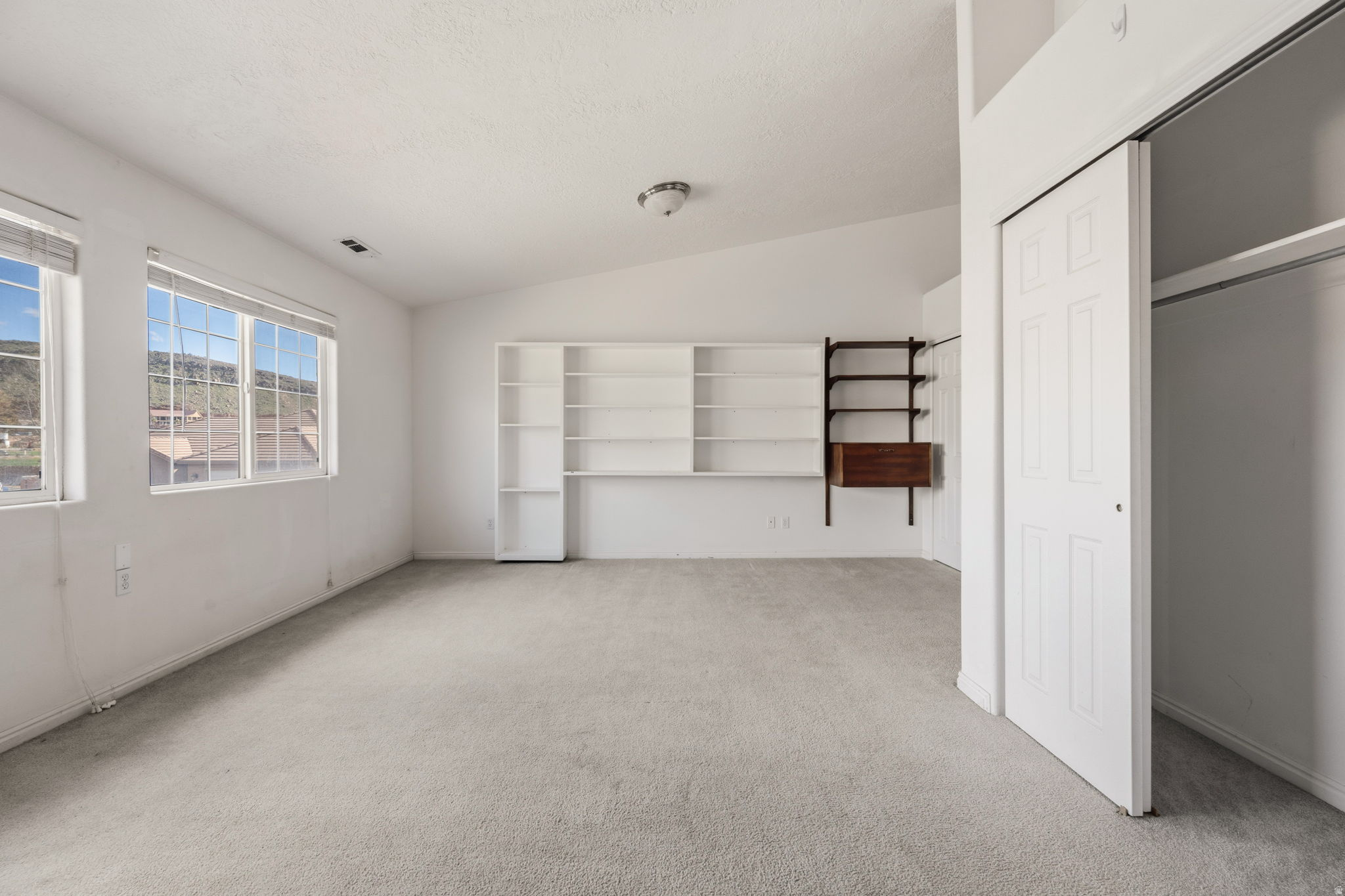 CANTERWOOD EST 2 - Residential