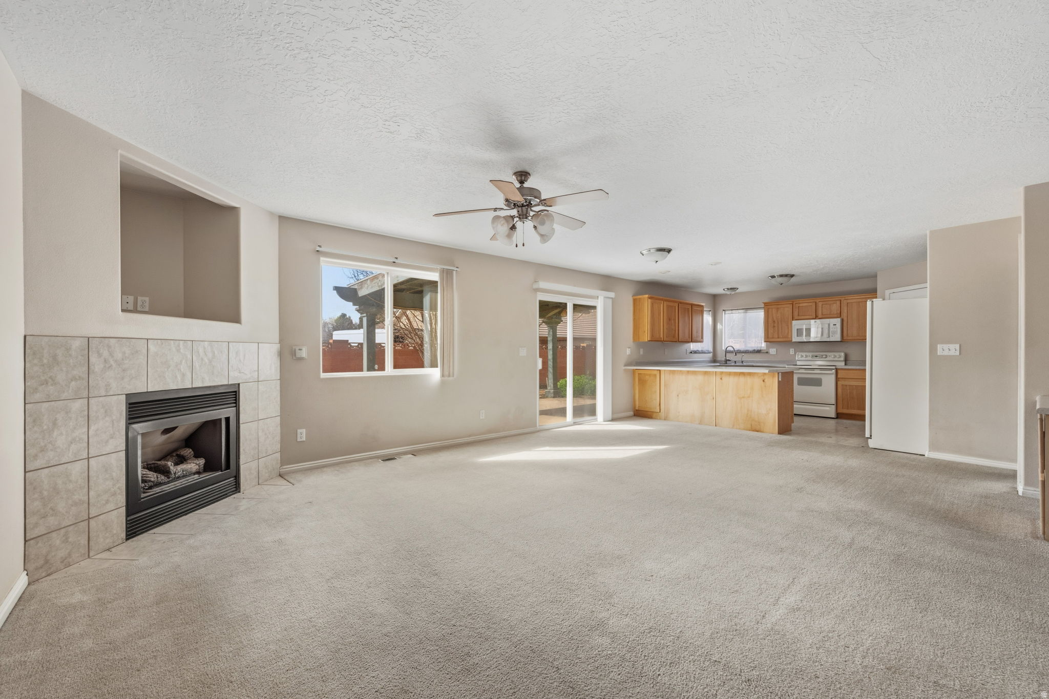 CANTERWOOD EST 2 - Residential