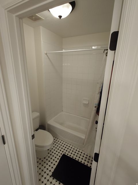 Tiny photo for 552 W SUNSET CREST WAY S, Draper, UT 84020 (MLS # 2130815)