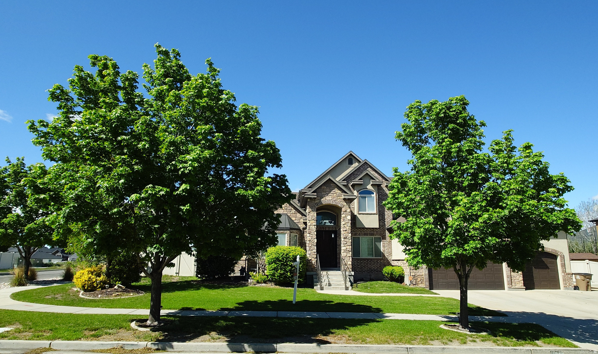 SUNSET AT DRAPER RIDGE PHASE 2 - Residential
