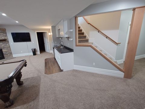 Tiny photo for 552 W SUNSET CREST WAY S, Draper, UT 84020 (MLS # 2130815)