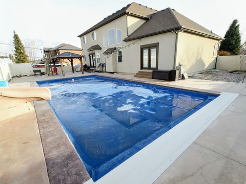 Tiny photo for 552 W SUNSET CREST WAY S, Draper, UT 84020 (MLS # 2130815)