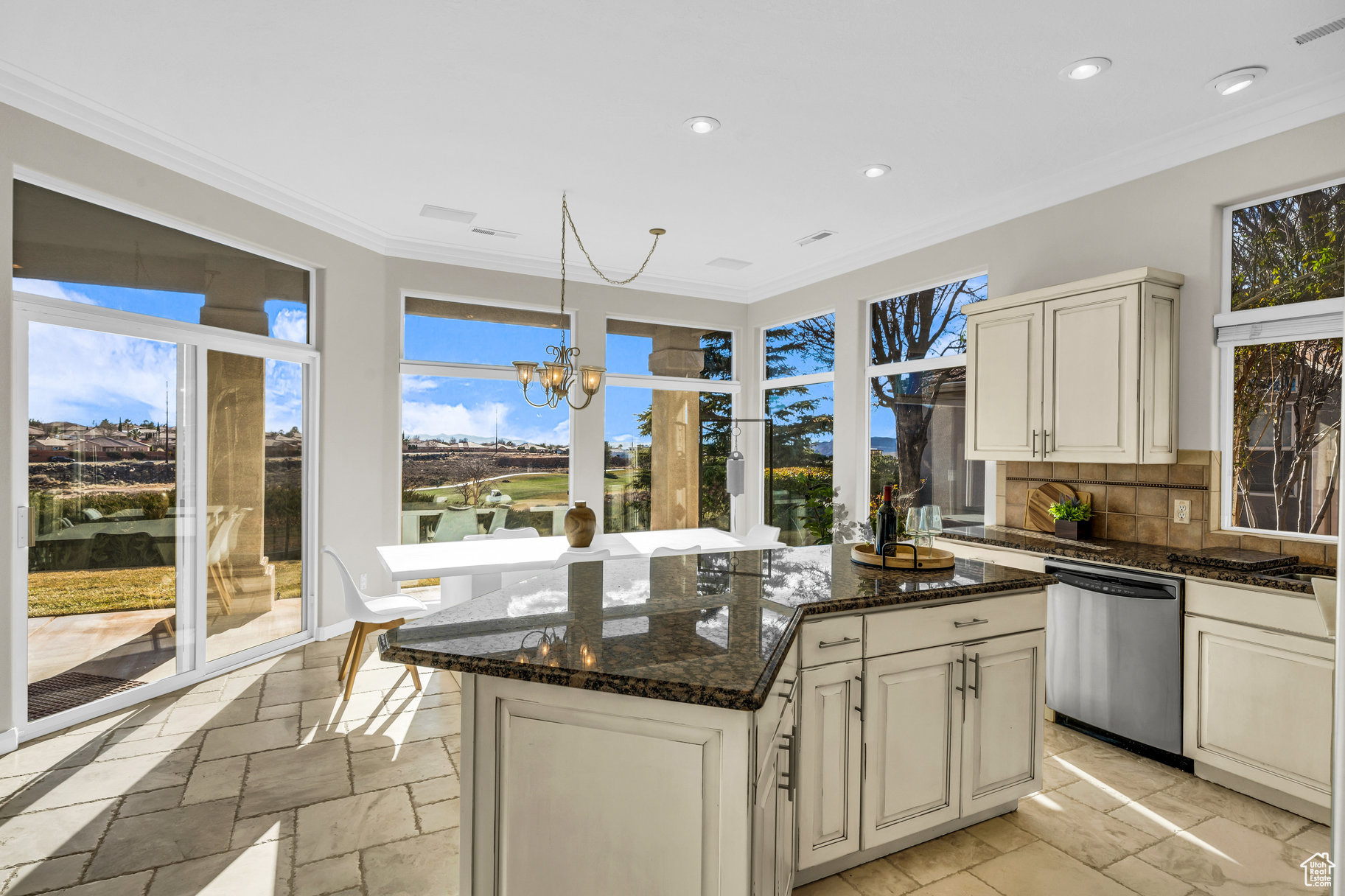 743 N Sky Mountain Blvd, Hurricane, Utah image 11