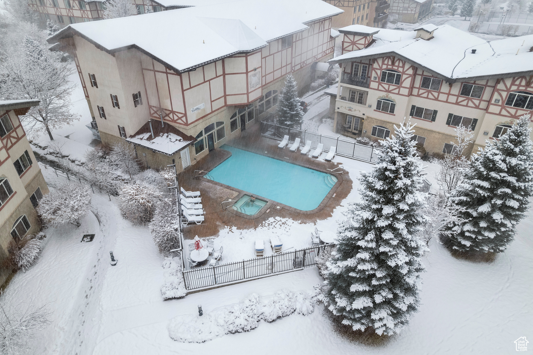 VILLAGES OF ZERMATT - Residential