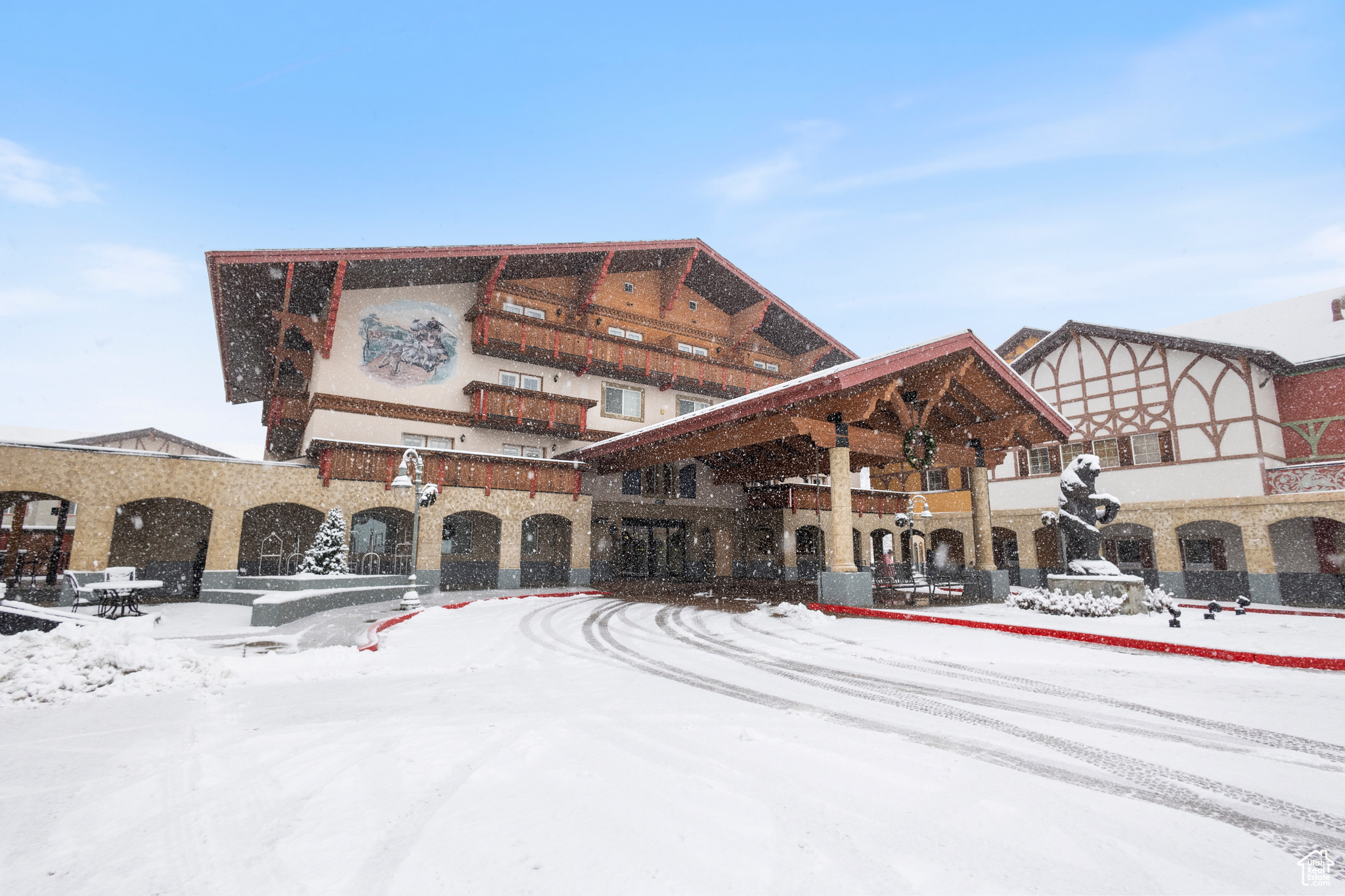 VILLAGES OF ZERMATT - Residential