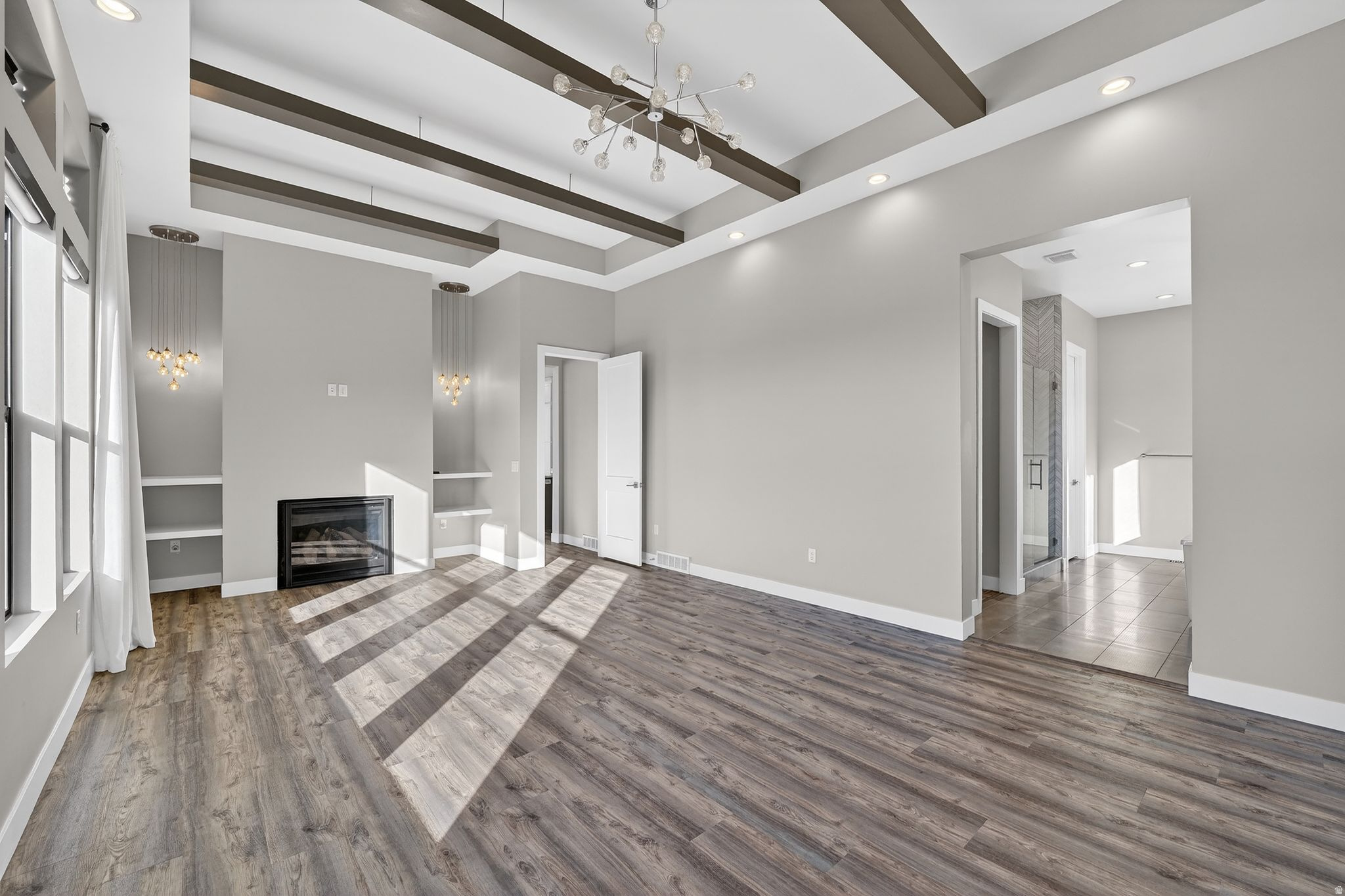 CANYON POINT - Residential